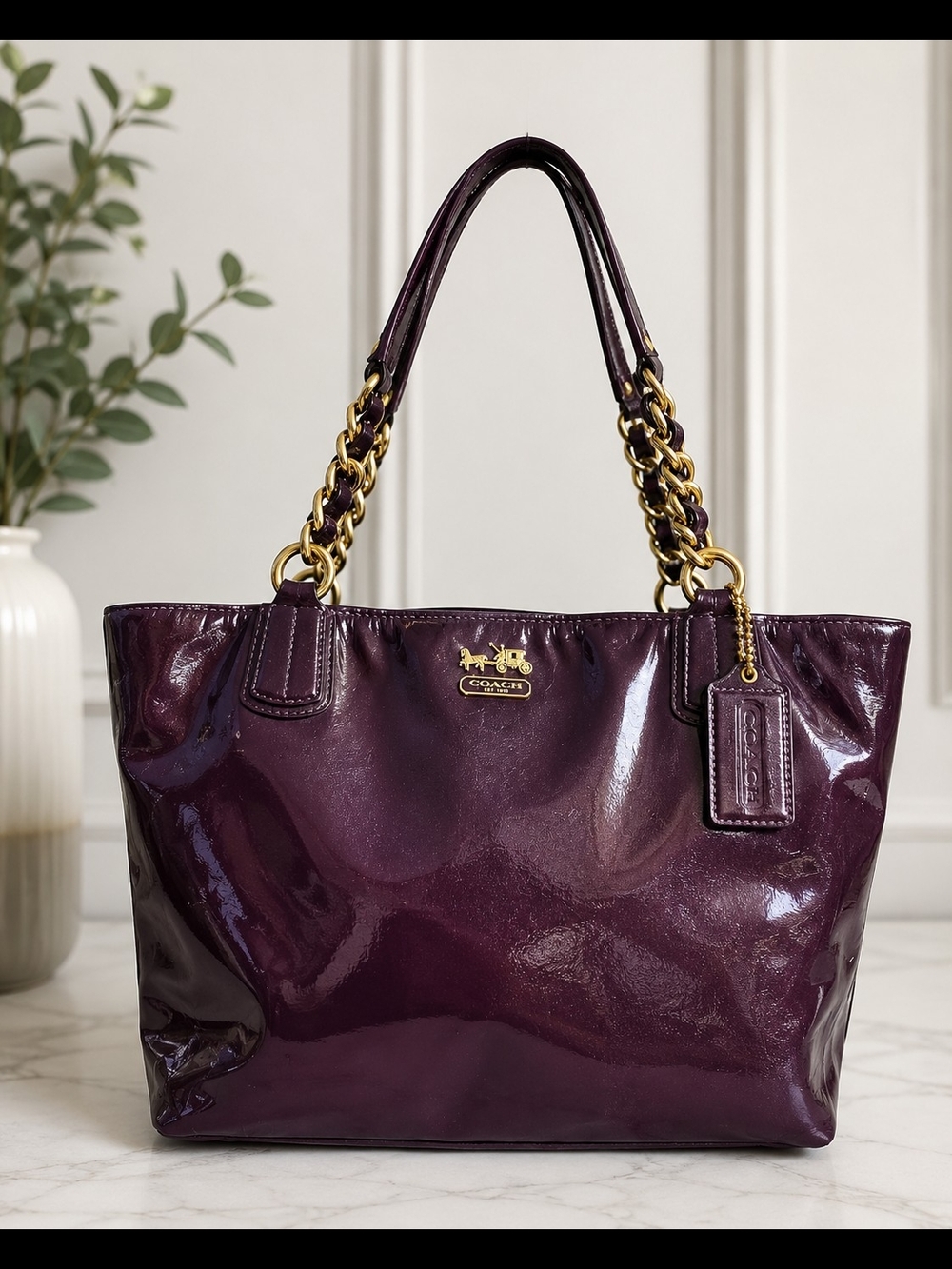 RARE Coach Purple Patent Leather Tote with Gold Hardware - all hang tags ! EUC - Picture 5 of 11